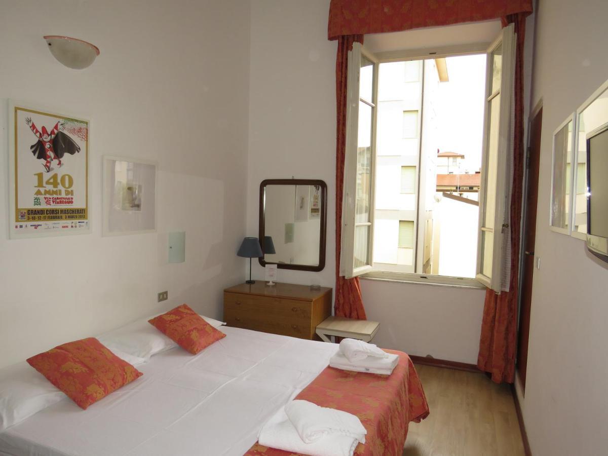 Hotel Massimo Viareggio Exterior photo